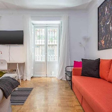 Apartamento Confortable En Atocha Apartman Madrid Kültér fotó