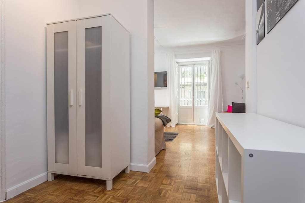 Apartamento Confortable En Atocha Apartman Madrid Kültér fotó